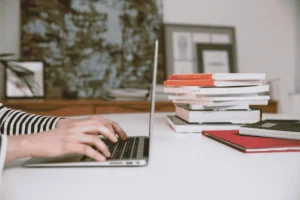 How Universities Can Improve Online Student Experience
